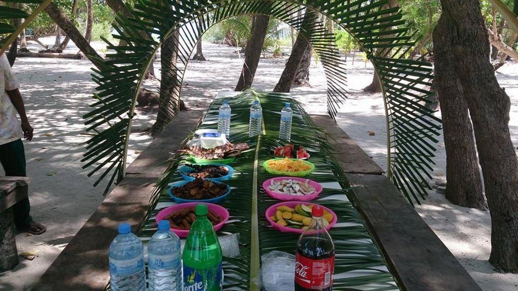 Treasure Island Lodge Huraa Exterior foto